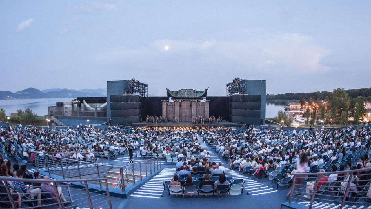 Puccini Festival, Torre del Lago - Turandot backdrop