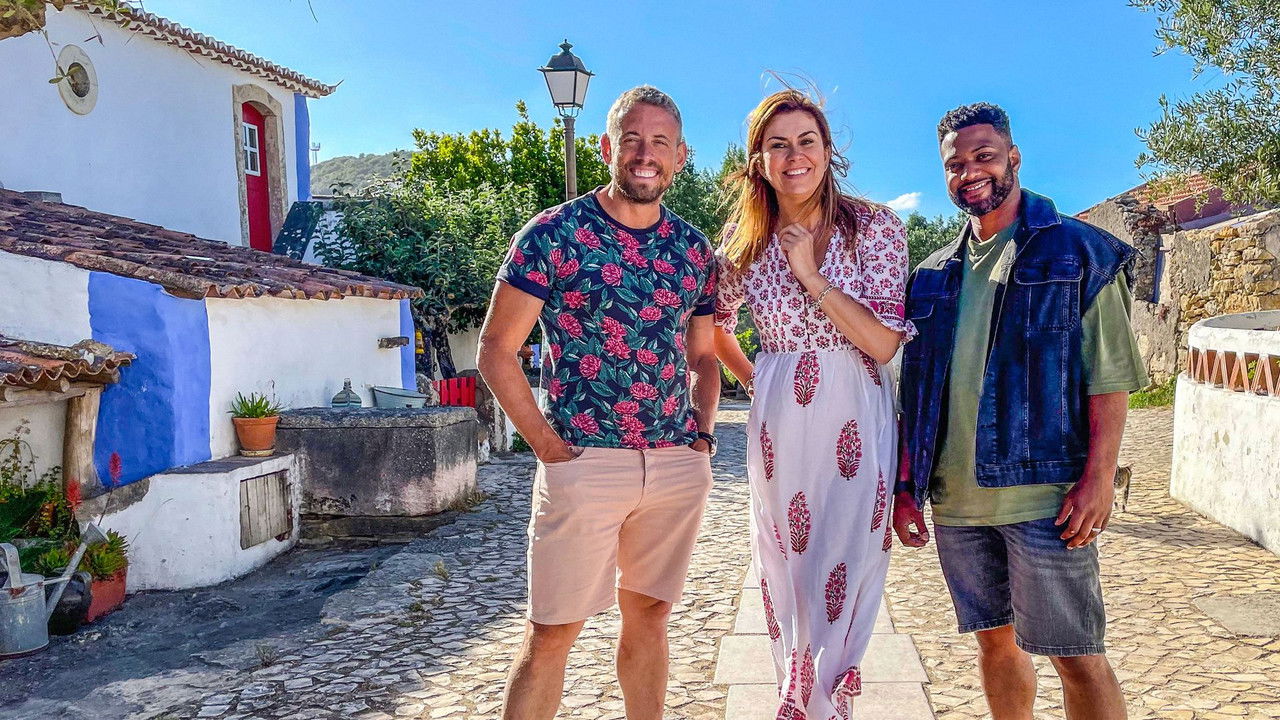 Holiday Homes in the Sun backdrop