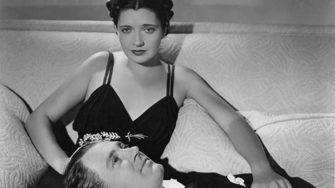 Comet Over Broadway backdrop