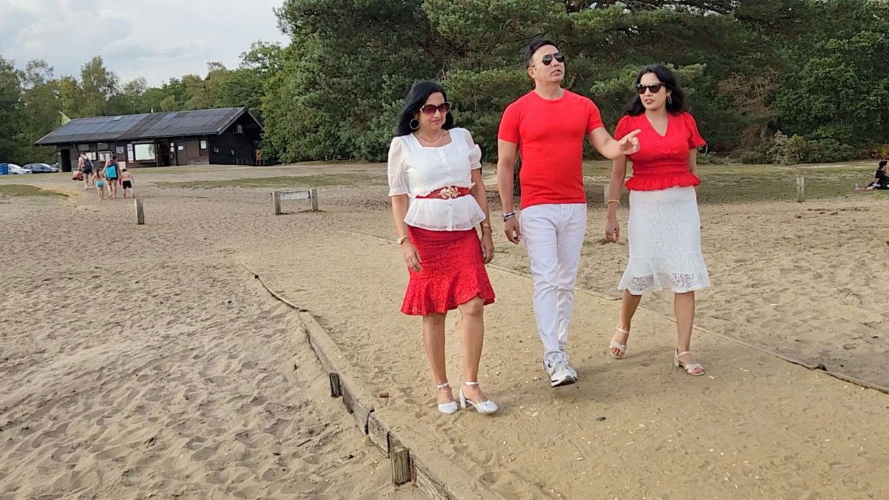 Frensham Great Pond backdrop