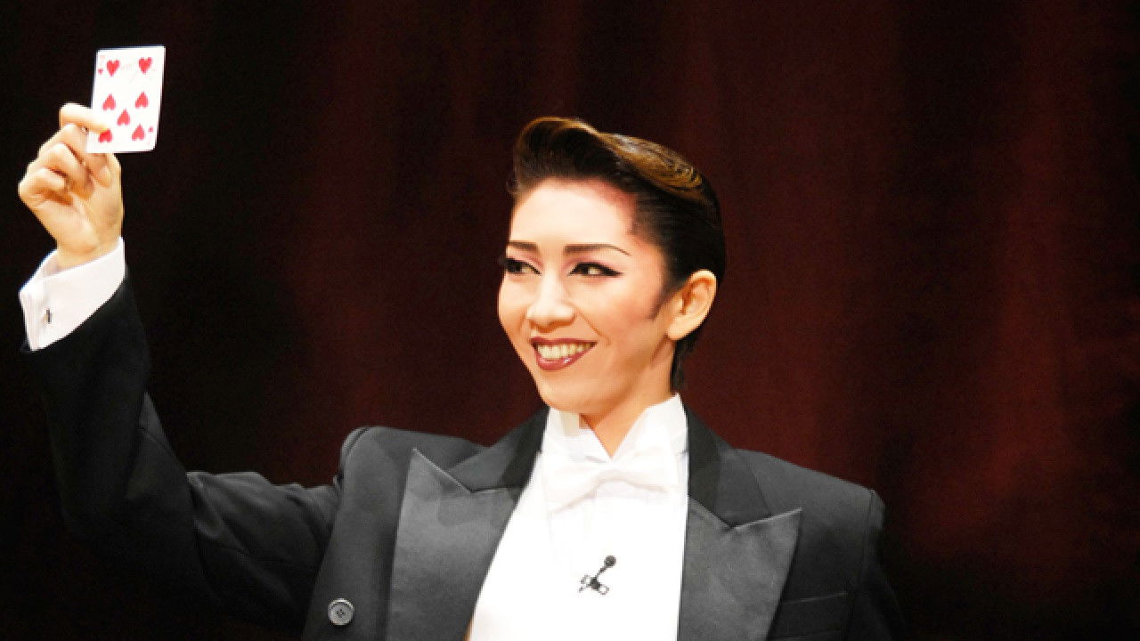 A Magician's Misfortunes / Mahoroba －Longing for the Faraway Land of Excellence - Yamato － backdrop