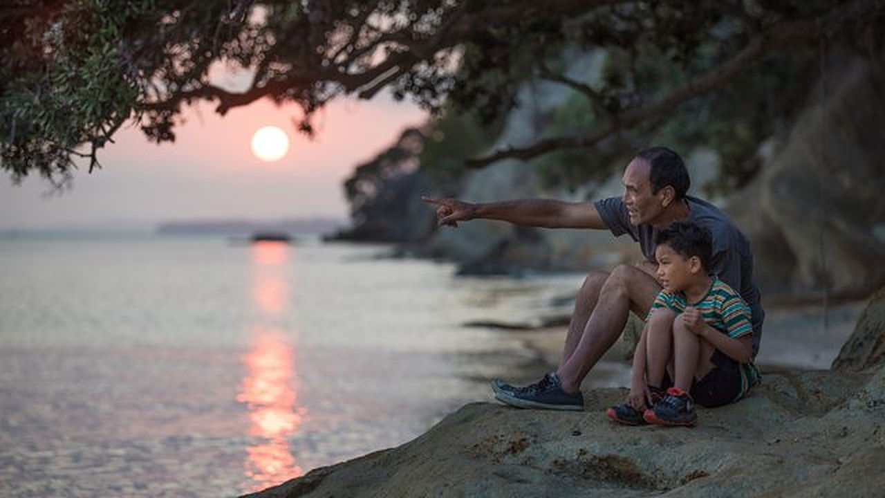 The Difference Between Pipi & Pūpū backdrop