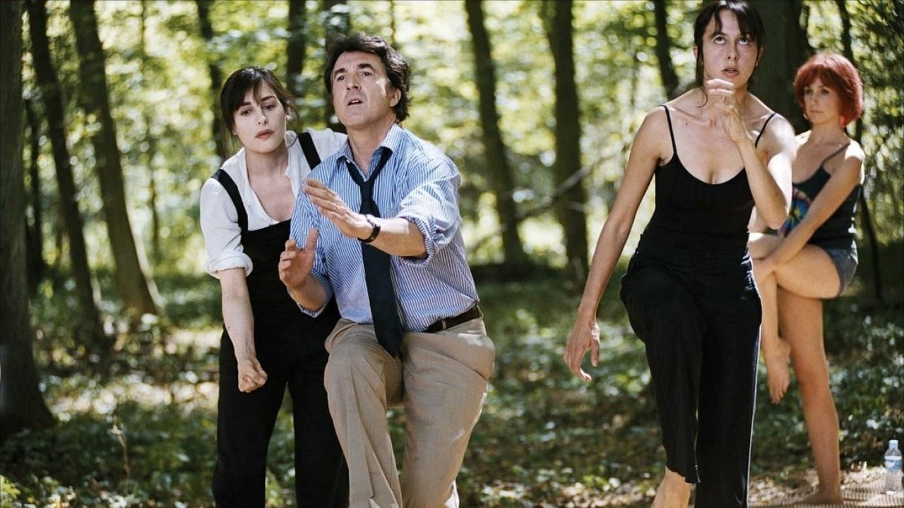 La cloche a sonné backdrop