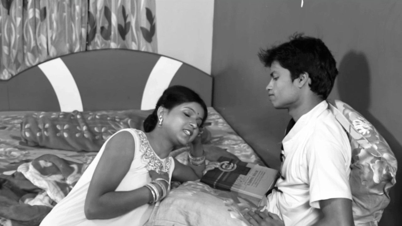 Kalo Bhromor backdrop