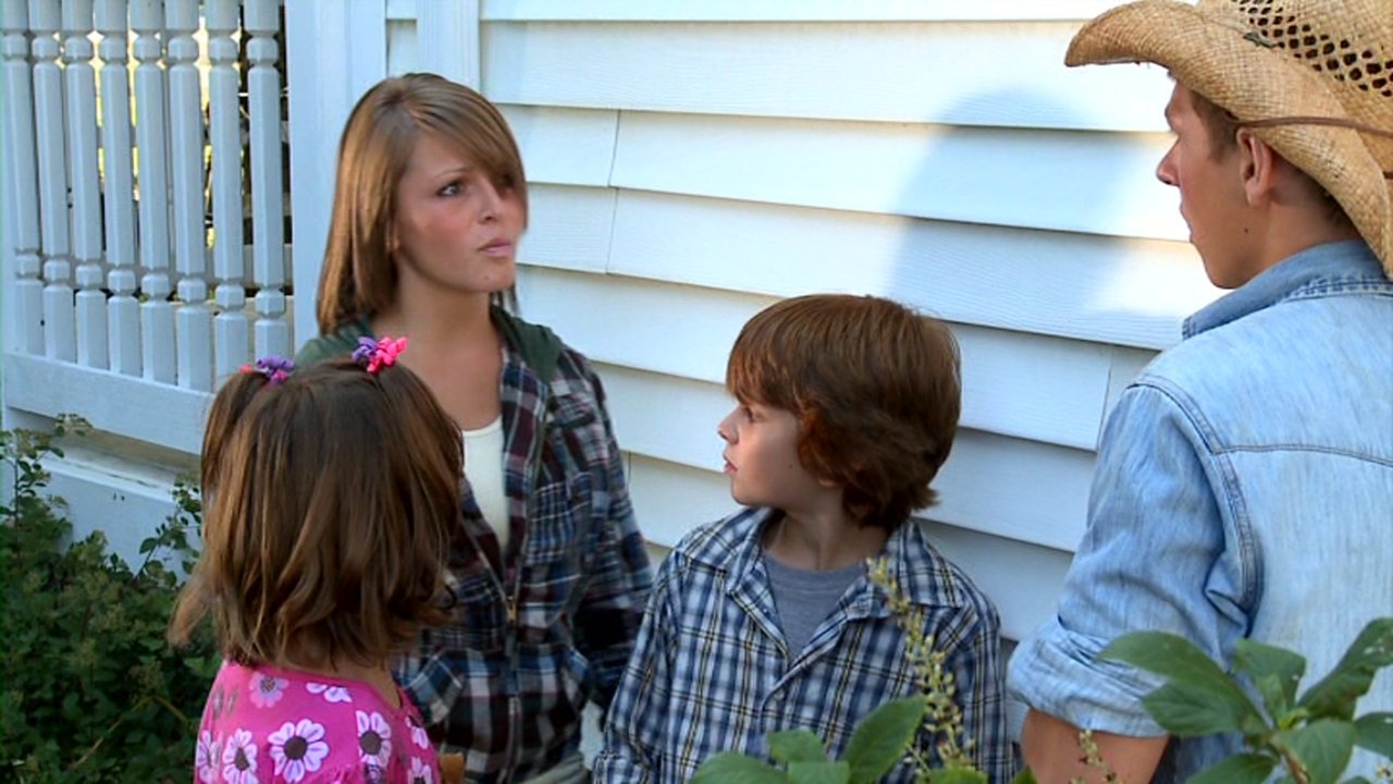 Horse Crazy 2: The Legend of Grizzly Mountain backdrop