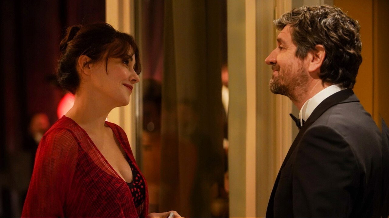 Ridatemi mia moglie backdrop