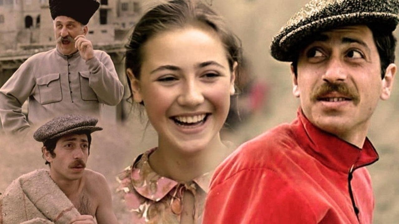 A Necklace for My Beloved backdrop