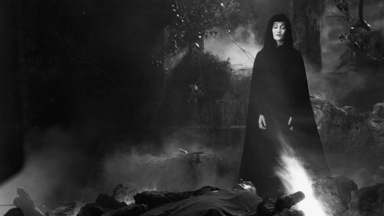 Dracula's Daughter backdrop