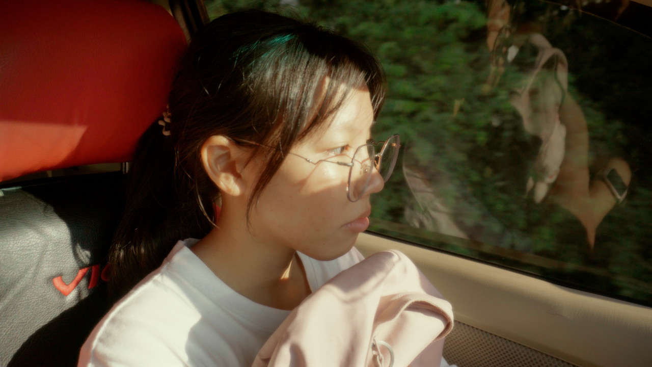 กลับบ้าน backdrop