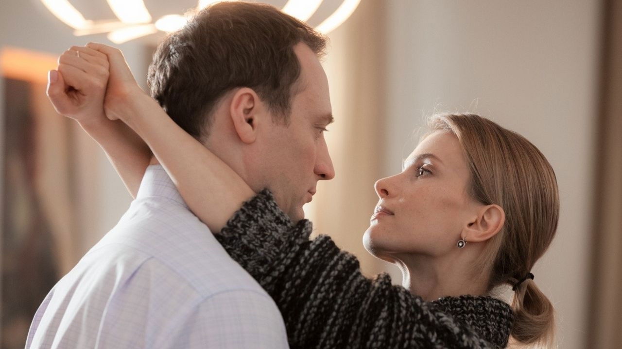 Close Your Eyes backdrop