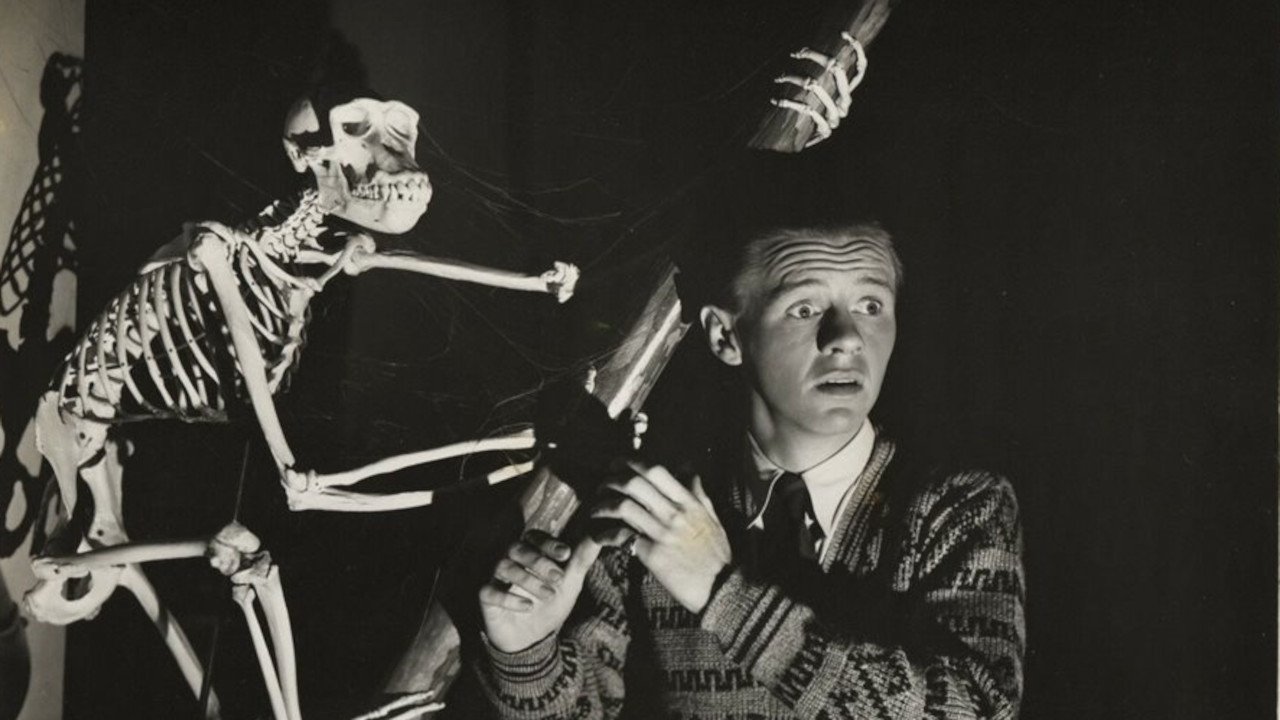 Henry Aldrich Haunts a House backdrop