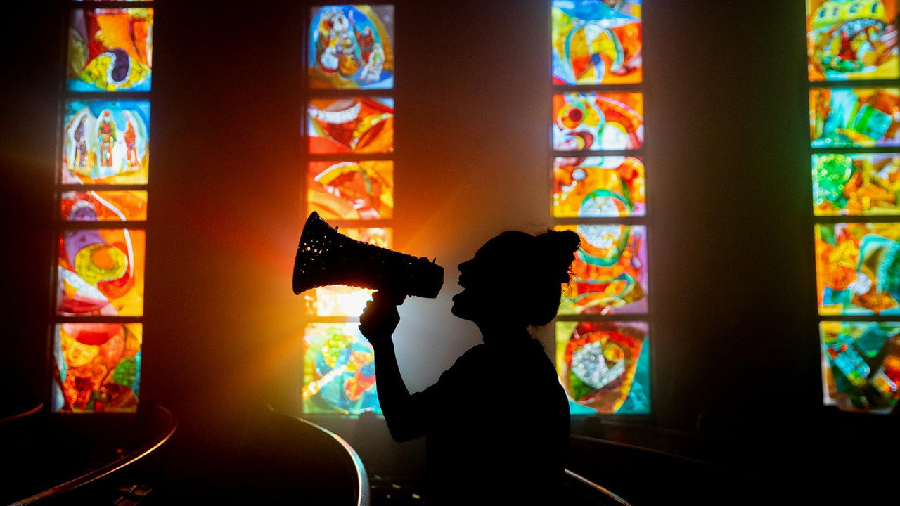 Less Than Kosher backdrop