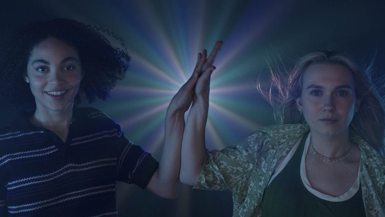 Davey & Jonesie's Locker backdrop