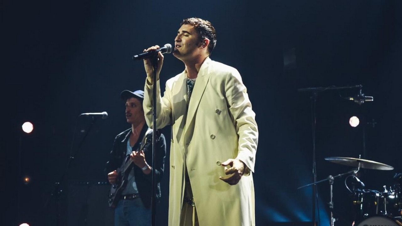Nicolas Maury aux Francofolies 2023 backdrop