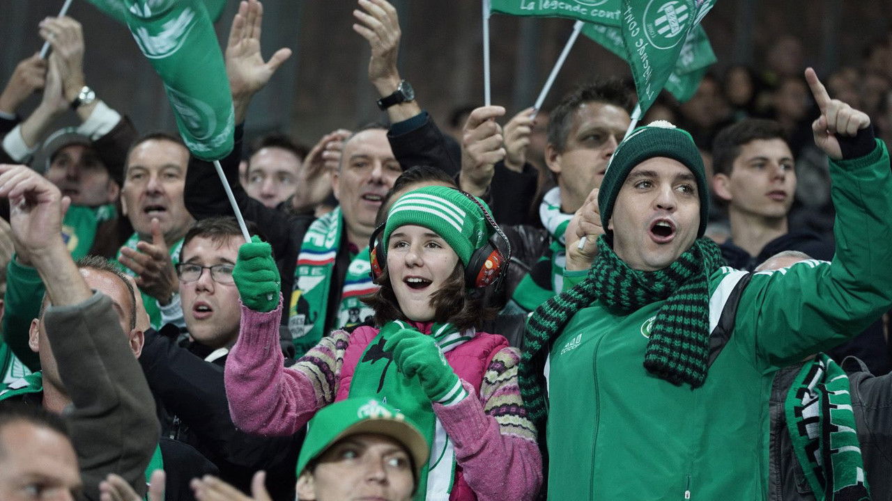 Qui c'est les plus forts ? backdrop