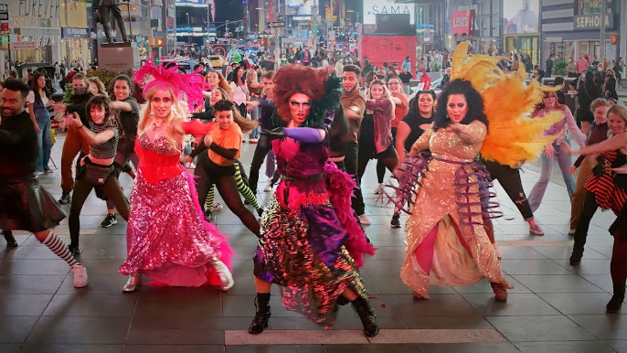 I Put a Spell on You: The Sanderson Sisters Break the Internet backdrop