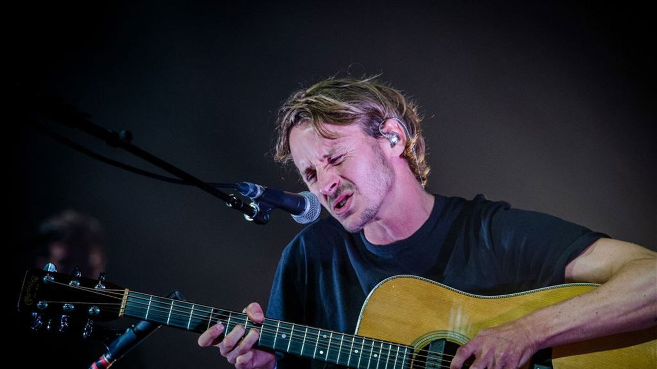 Ben Howard: Live At Lowlands backdrop