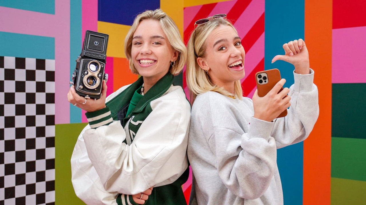 TickTack – Zeitreise mit Lisa & Lena backdrop