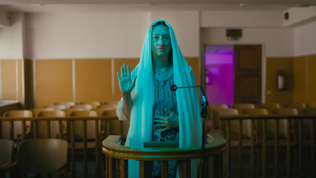 Stray Bodies backdrop