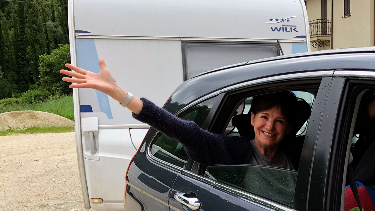 We Zijn Er Bijna backdrop