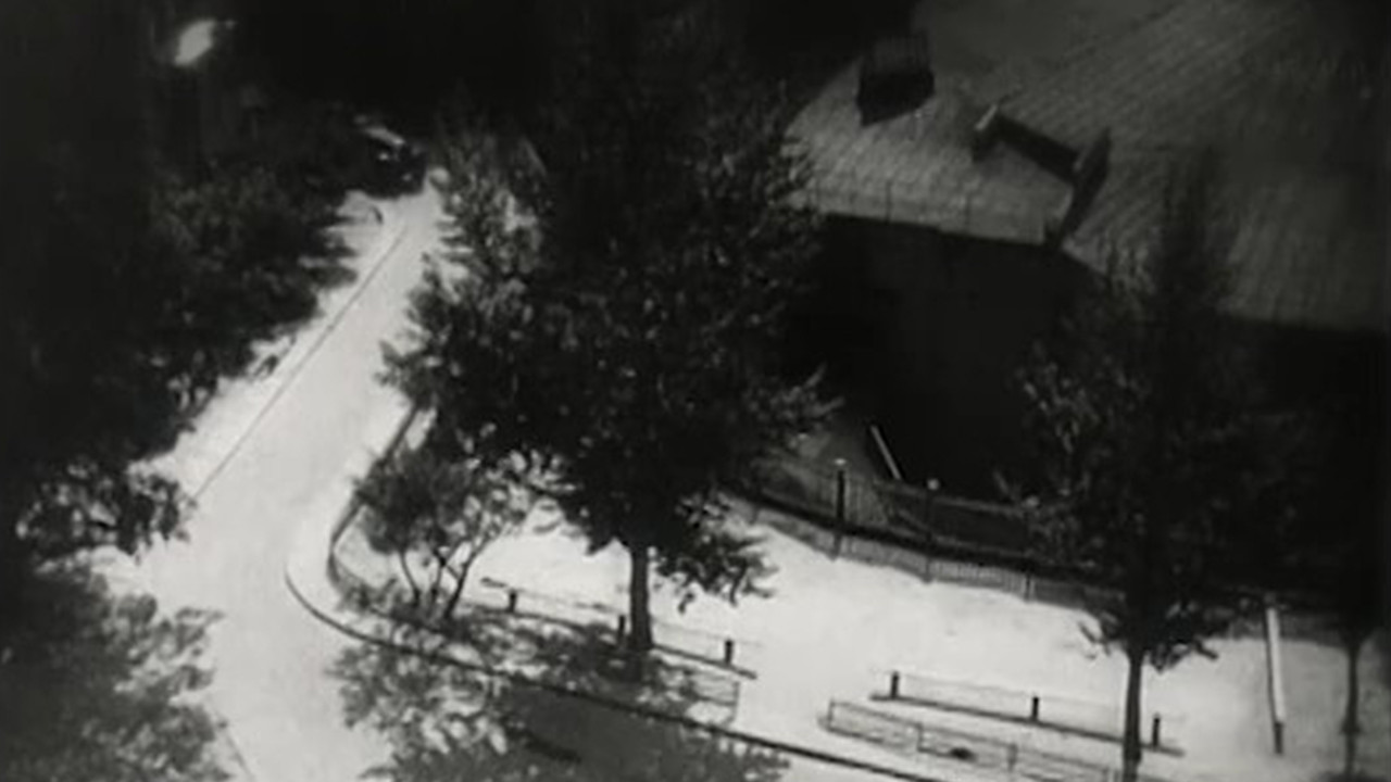 Everything Flows - interval backdrop