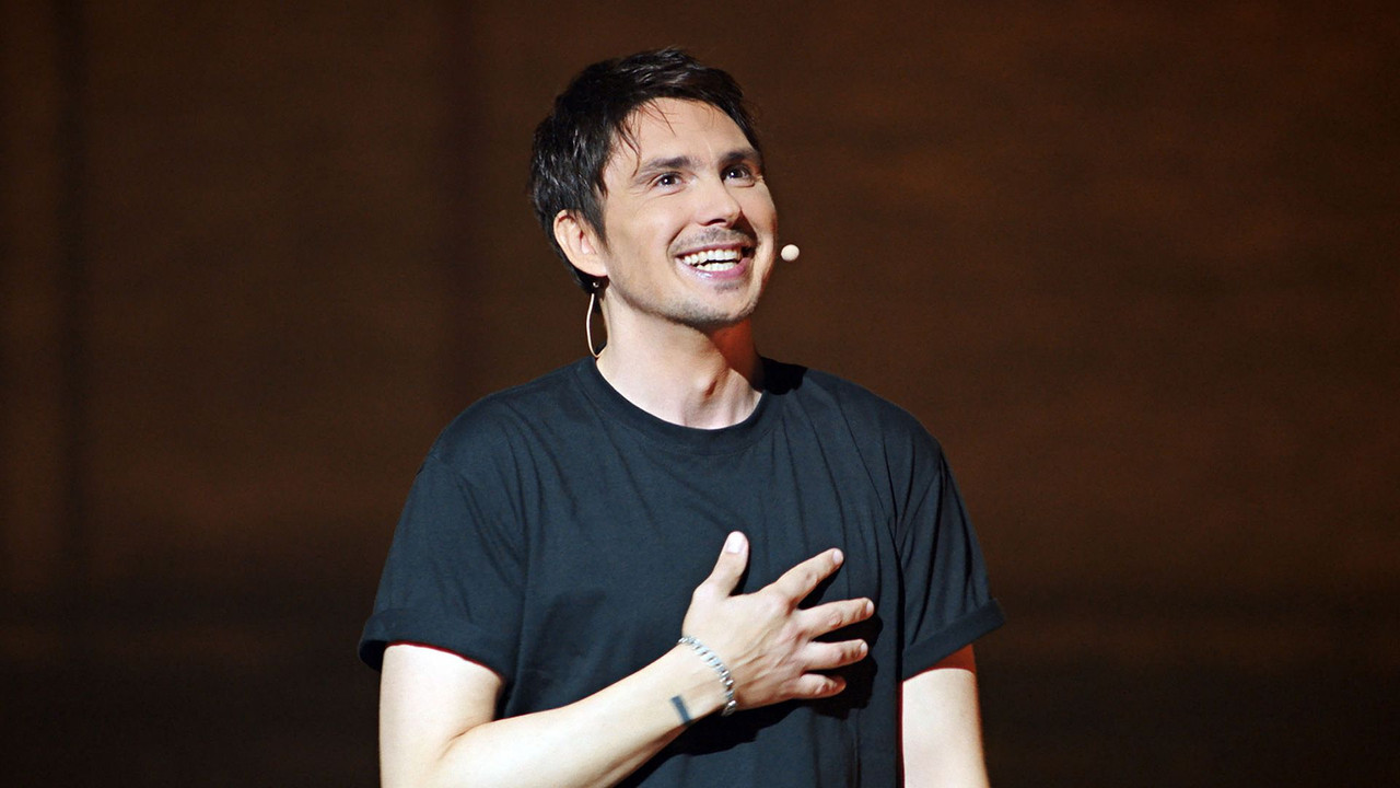 Guillermo Guiz : Au suivant backdrop