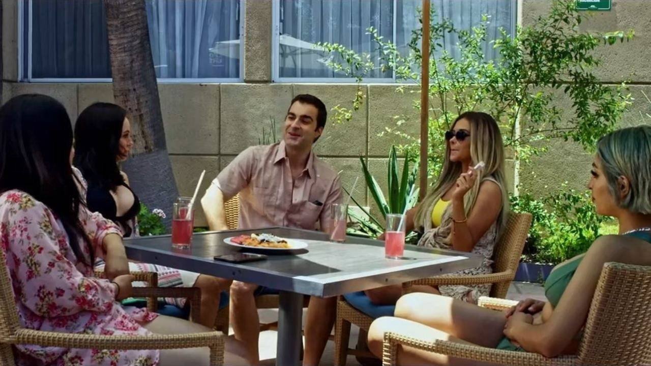 El Sexoservidor 7 backdrop