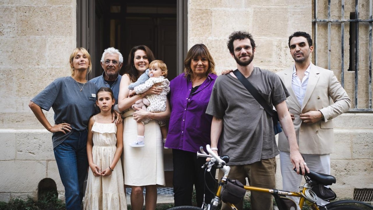 Le Parfum du bonheur backdrop