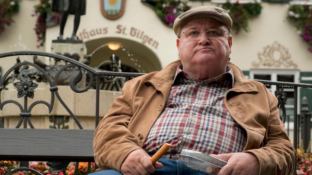 Küss die Hand, Krüger backdrop