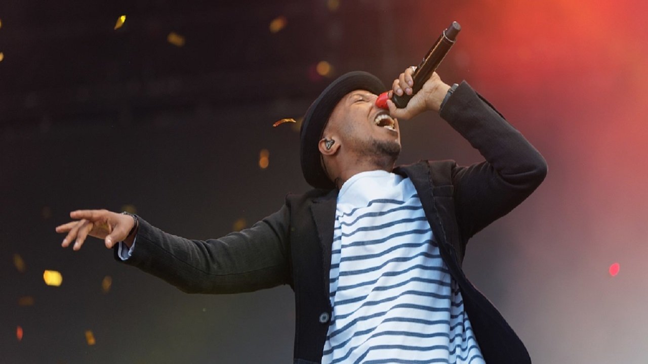 Soprano, Phoenix Tour - La tournée des stades backdrop