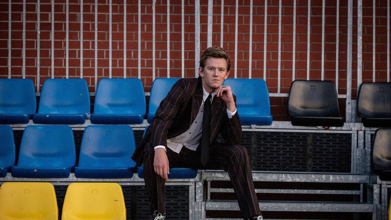 Chris Parker: Back To School backdrop