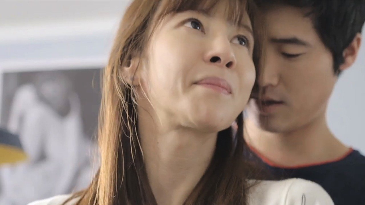 Young Mother: What's Wrong With My Age? backdrop