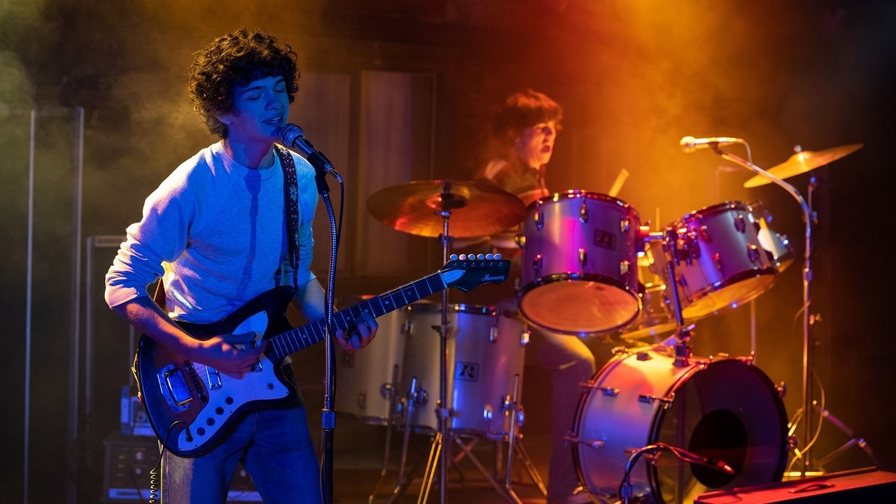 Dreamin' Wild backdrop