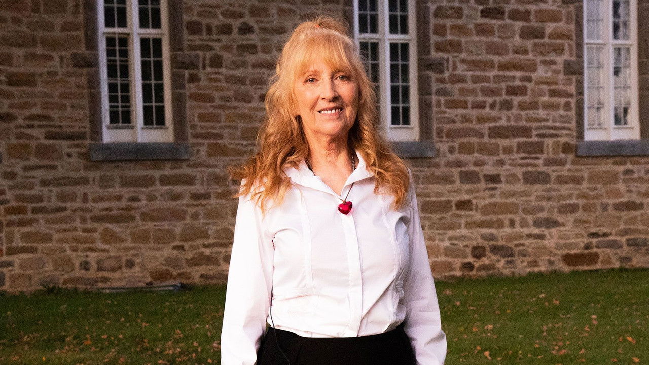 La note de passage backdrop