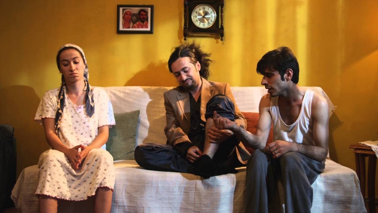 B.O.K.: Bi O Kalmıştı backdrop