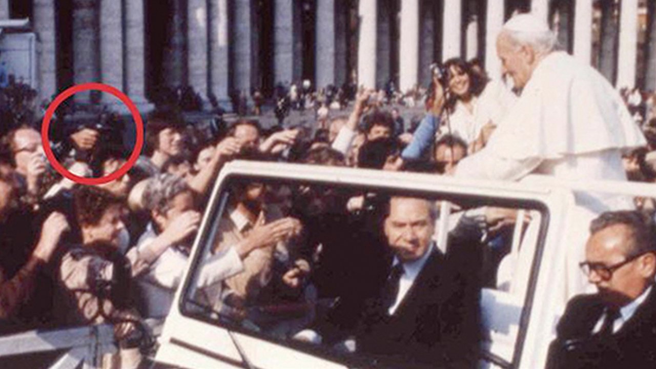 Fátima, el Último Misterio backdrop