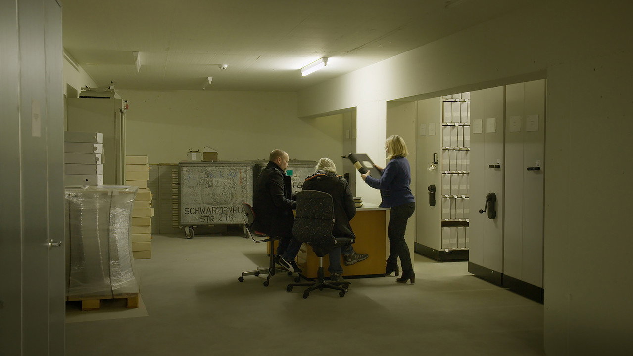 Fog Children backdrop