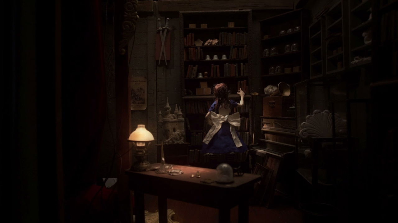 Alice Otherlands: A Night at the Opera backdrop