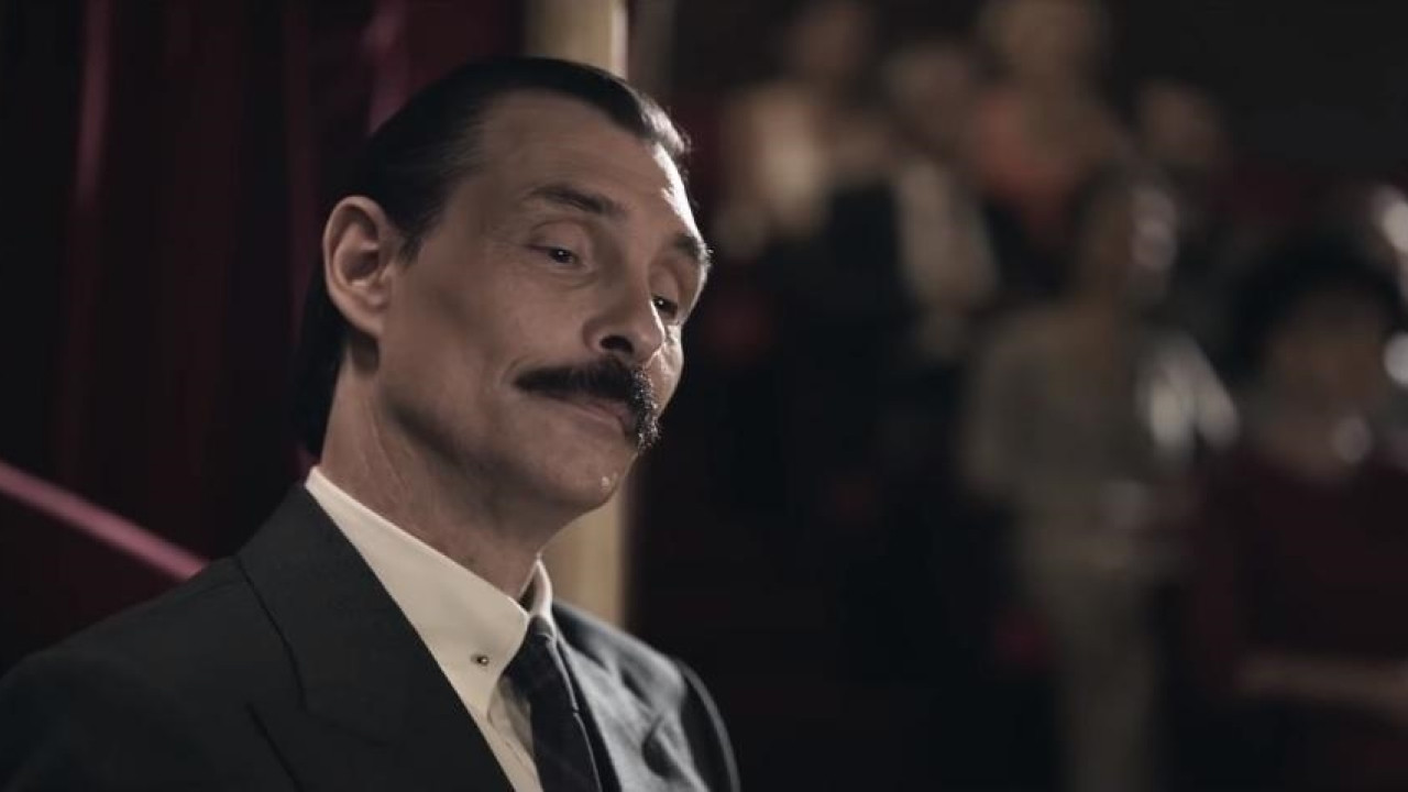 Operation Cicero backdrop