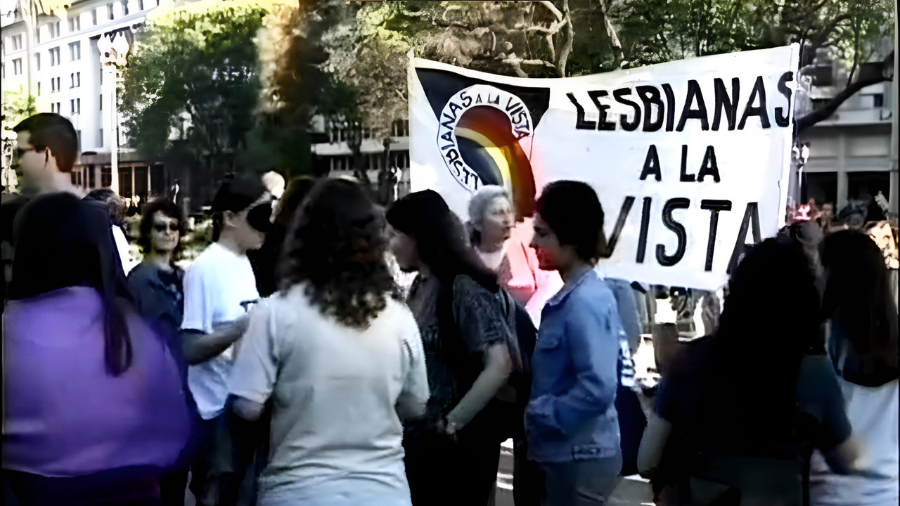 Lesbians of Buenos Aires backdrop