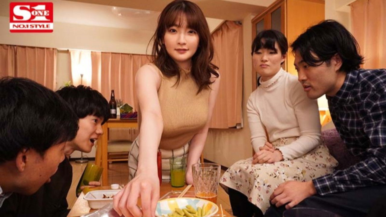 おっぱい好きの僕を最大限甘やかしてくれる近距離Jcupカノジョとの超密着同棲生活 backdrop