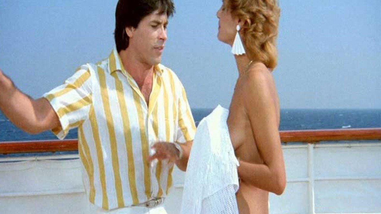 Come... Kiss... Finished! backdrop