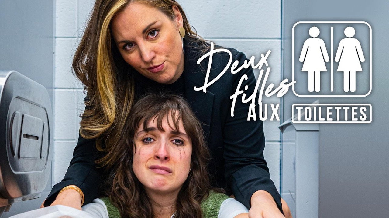 Deux filles aux toilettes backdrop