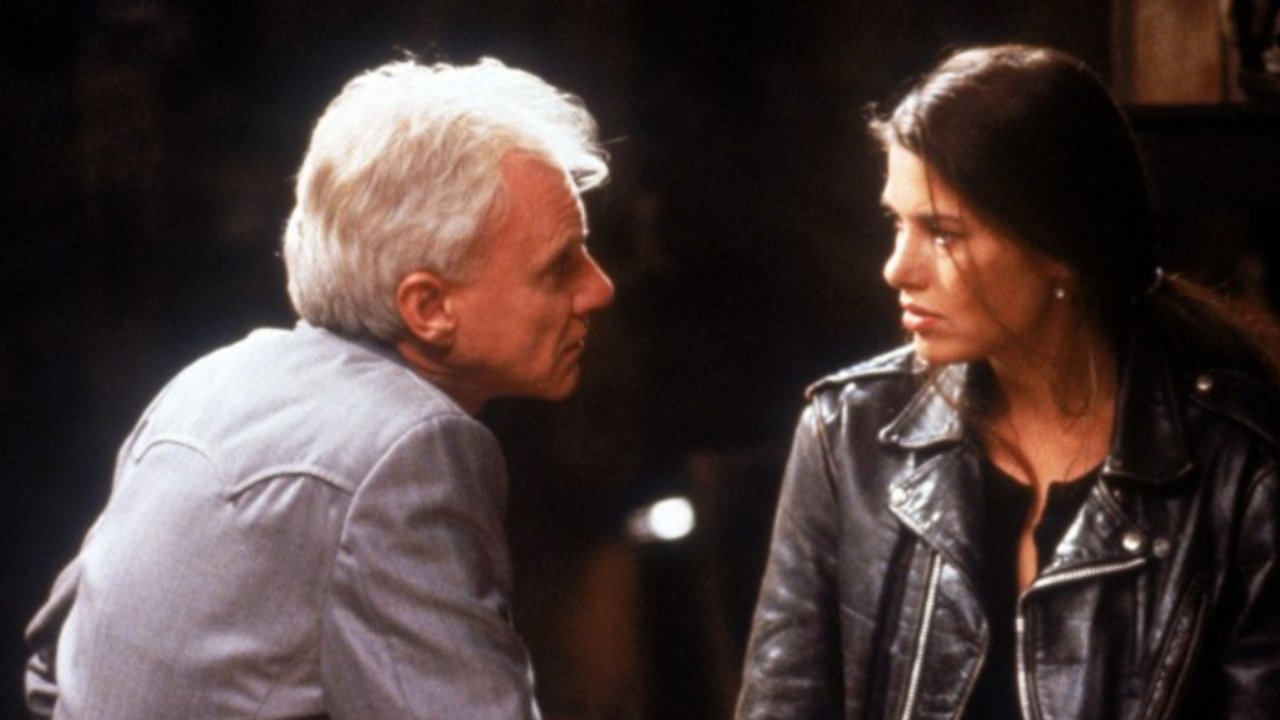 Jezebel's Kiss backdrop