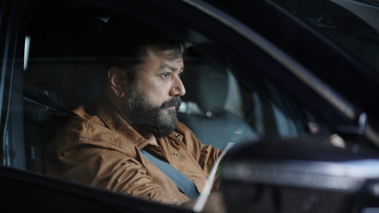 Abraham Ozler backdrop