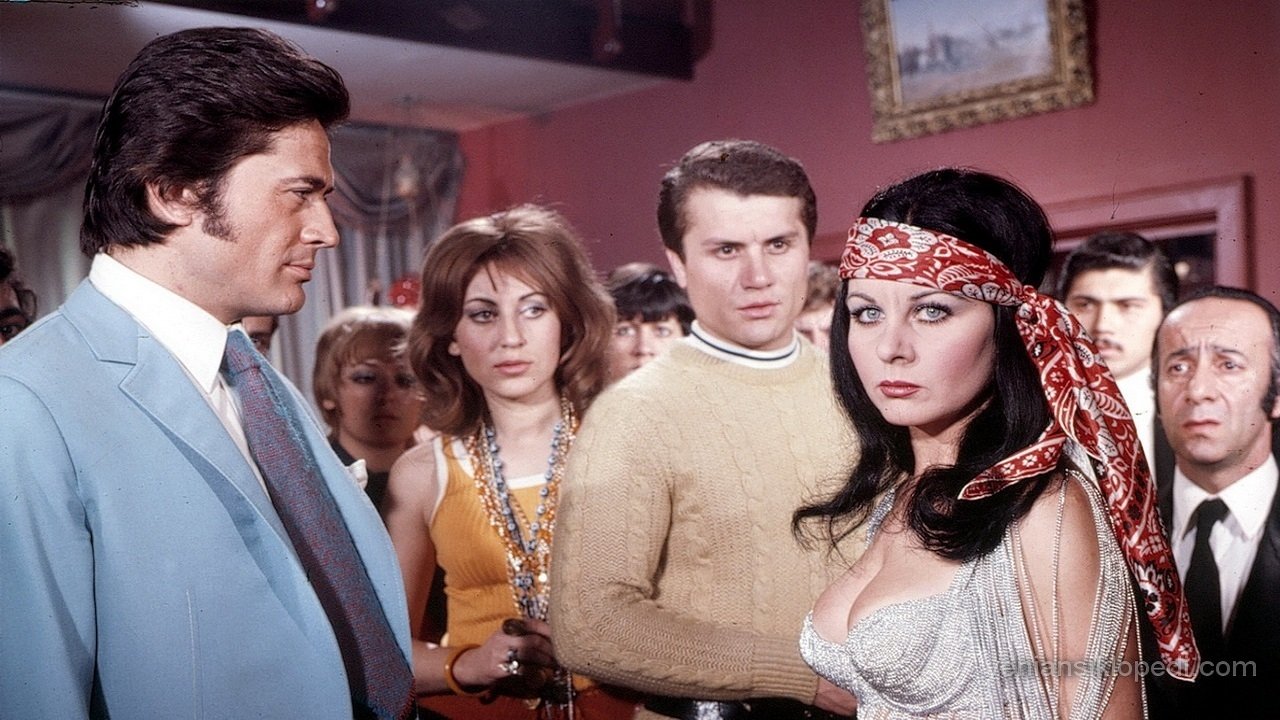 Satın Alınan Koca backdrop