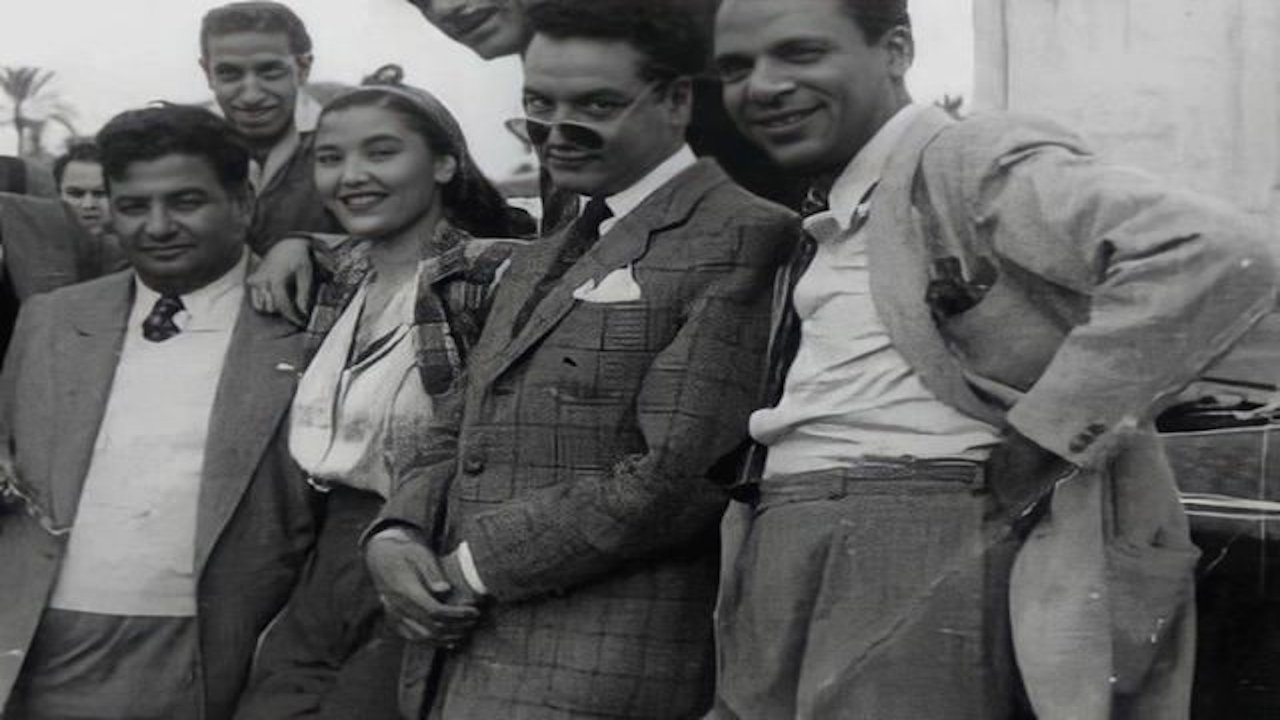 المرأة شيطان backdrop