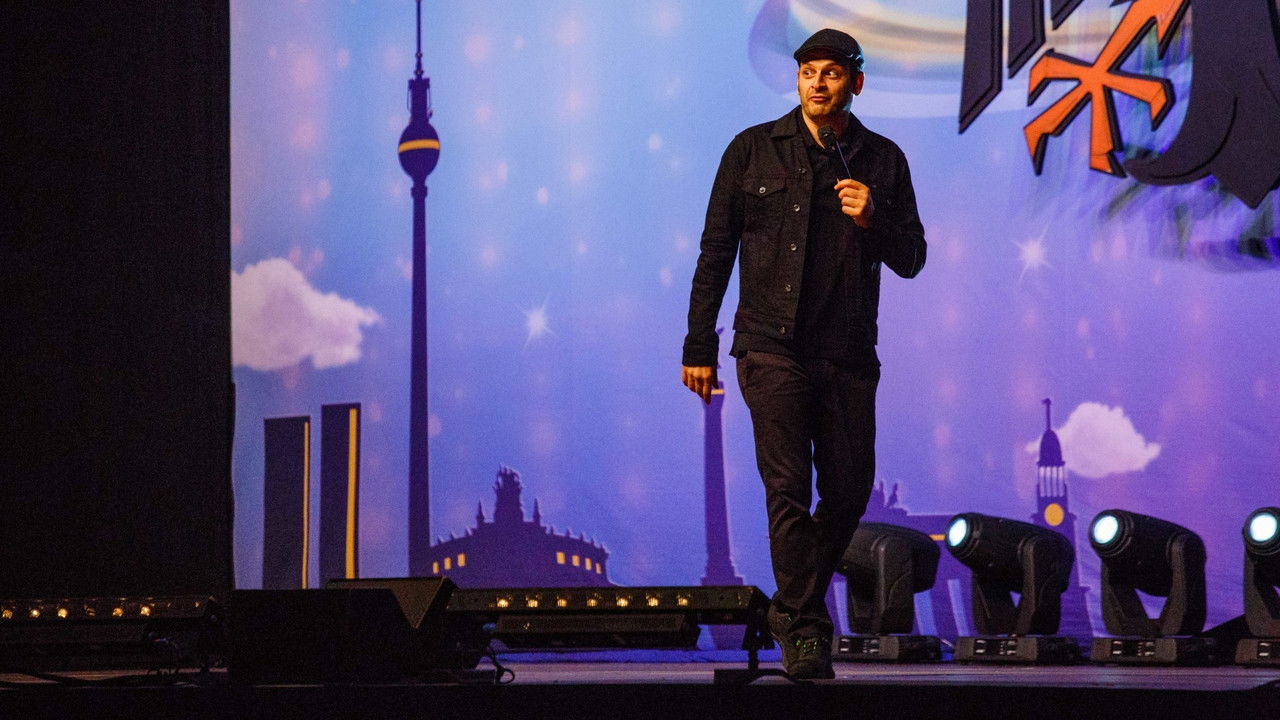 Kaya Yanar - Planet Deutschland backdrop