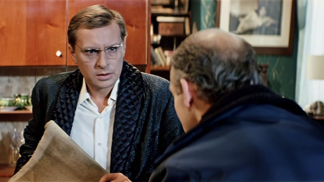 The Return Of The 'Saint Luke' backdrop