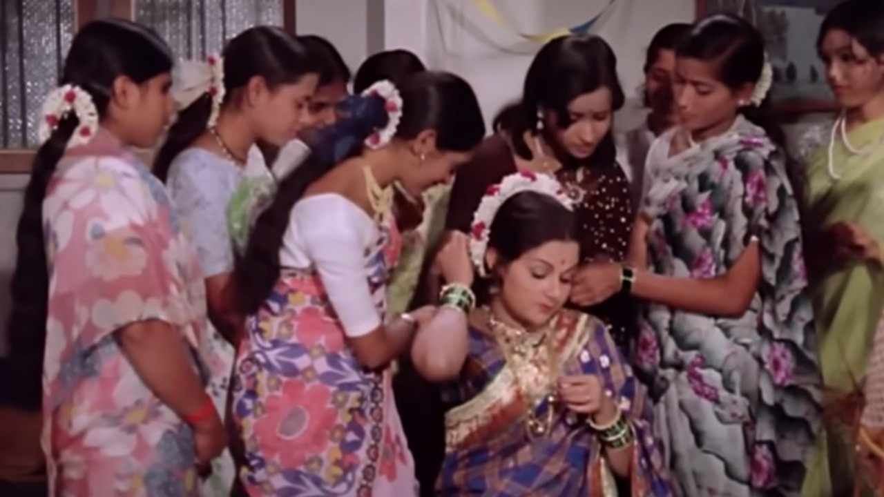 Haldi Kunku backdrop